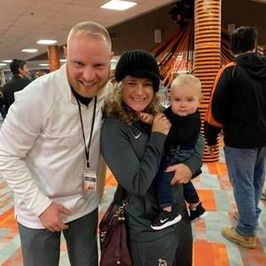 Meet your Posher, April